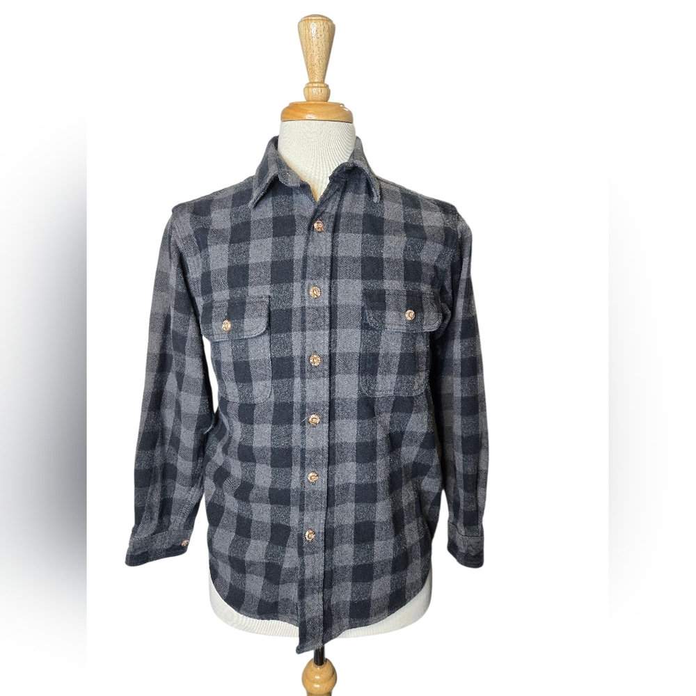 Field‎ & Stream Plaid Flannel Shacket Oversized Layer size S Minimalist Layering